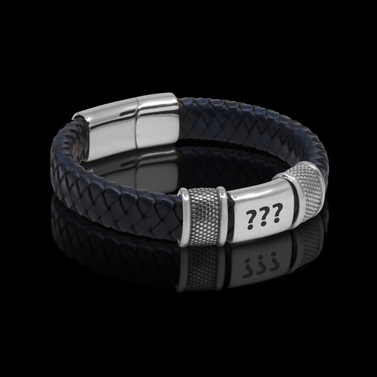 ARMBÅND LÆDER MED VALGFRI GRAVERING 3 INITIALER