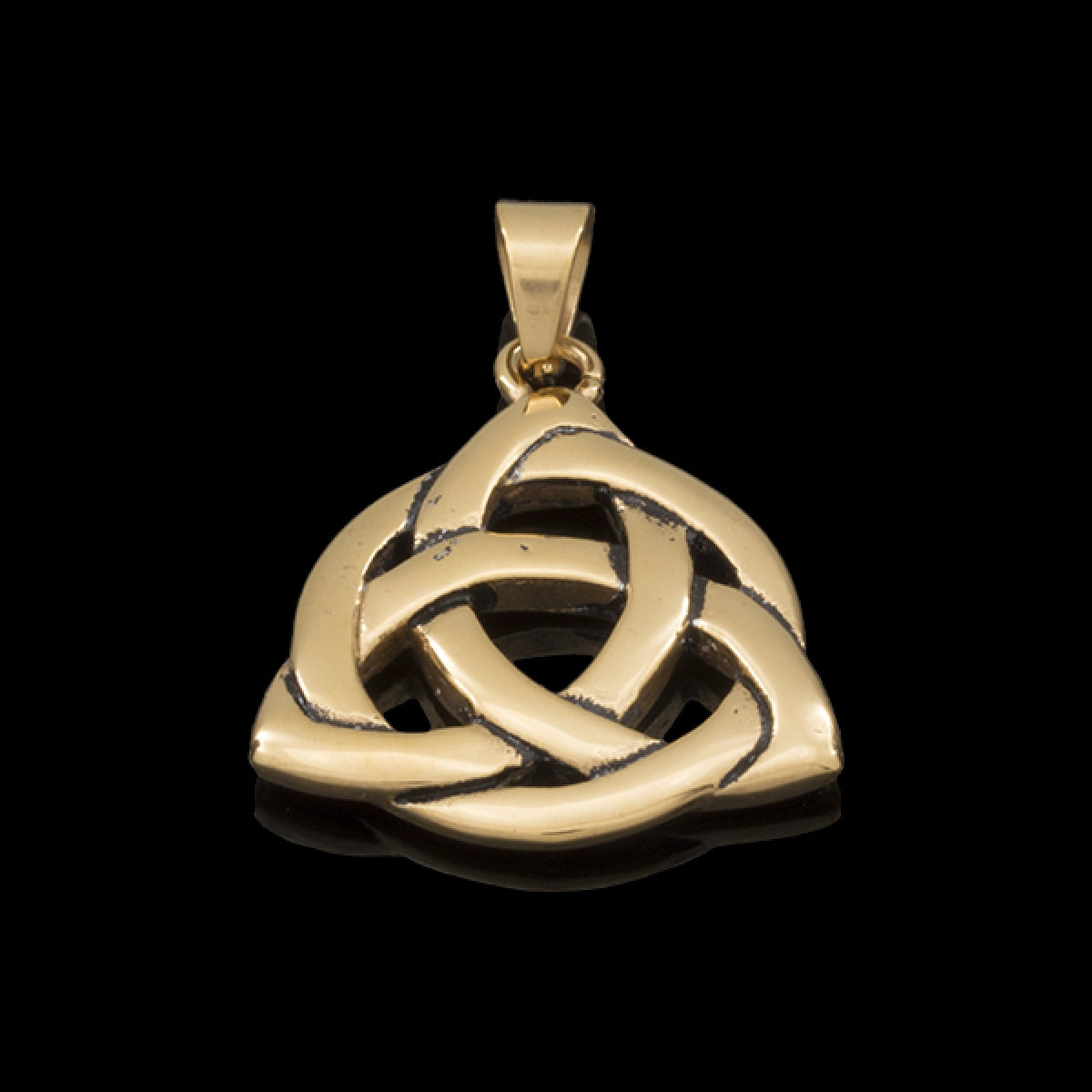 <tc>LJ PENDANT</tc> CHARACTER